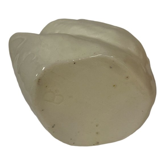 Vintage Porcelain Small 5" Swan Figurine Candy,Trinket  Dish /Bowl Signed B - Picture 3 of 4